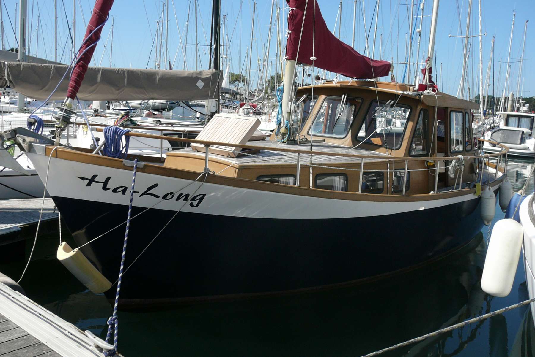 NAUTICAT 33 - HA LONG